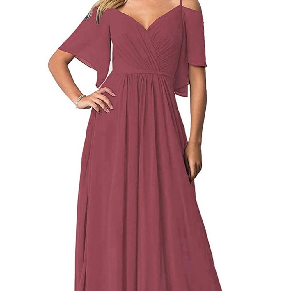 Flowy chiffon cold shoulder formal evening gown